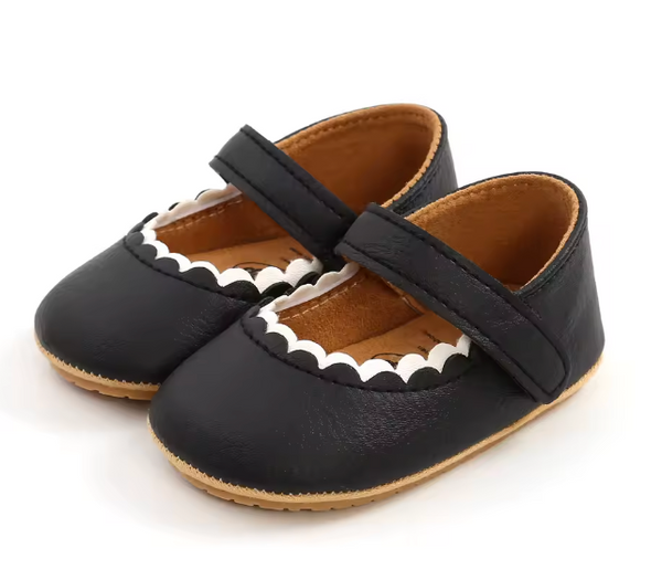 Scallop Pearl Walker